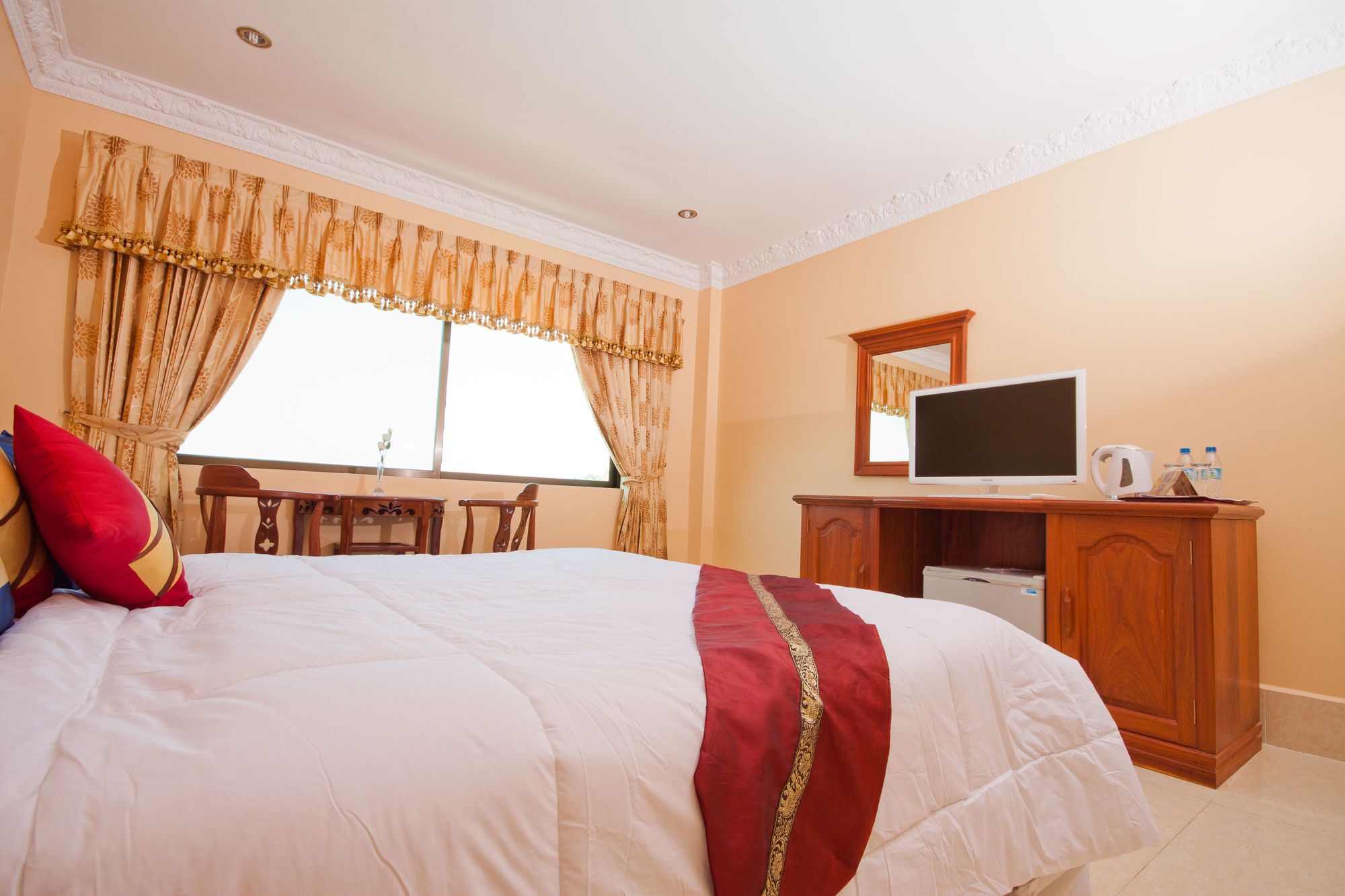 Golden Sand Hotel Sihanoukville Eksteriør billede