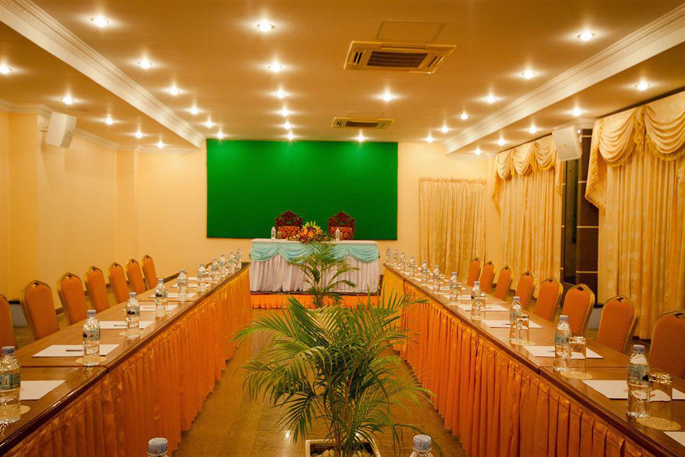 Golden Sand Hotel Sihanoukville Eksteriør billede